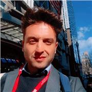 Innovative English Teacher Using Neuroscience-Based Experiential Learning Methods